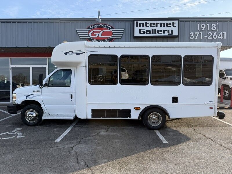 2008 Ford E-450 Passenger Bus w/ Wheelchair Lift Collinsville OK
