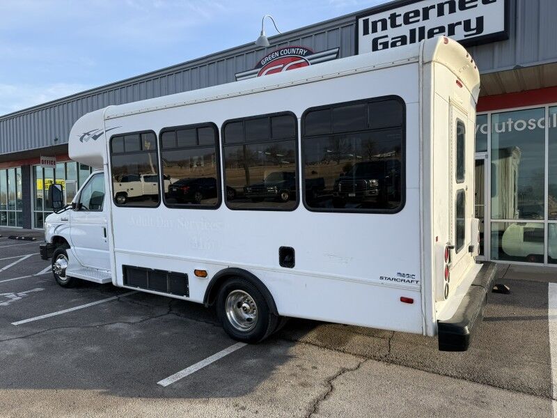 2008 Ford E-450 Passenger Bus w/ Wheelchair Lift Collinsville OK