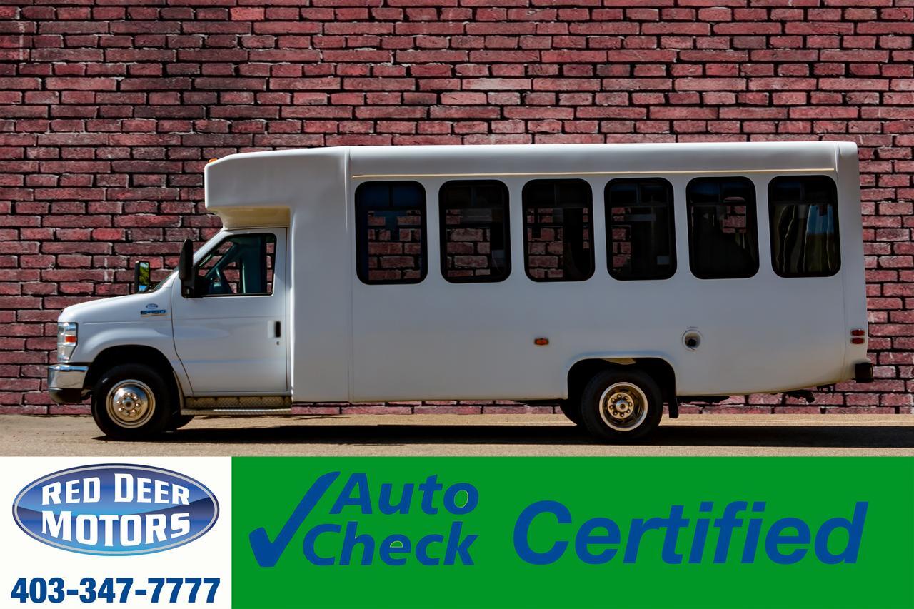 2008 Ford E-450 SD 19 Passenger Cutaway Wheelchair Lift