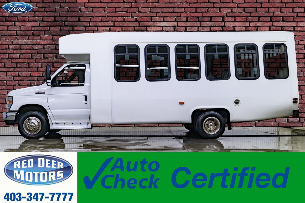 2008 Ford E-450 XLT 24 PASSENGER