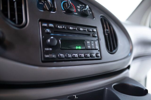 2008 Ford E-450 XLT 24 Passenger Bus Red Deer AB