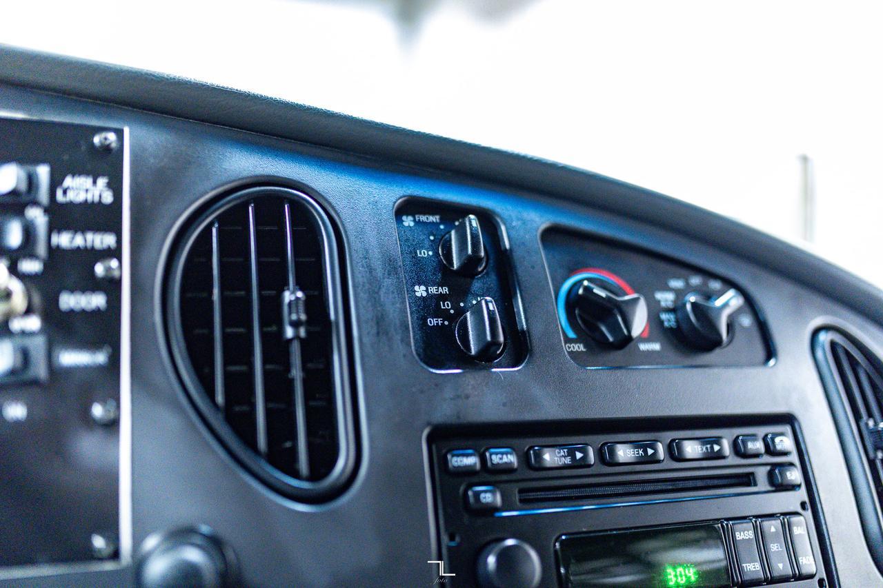 2008 Ford E-450 XLT 24 Passenger Red Deer AB