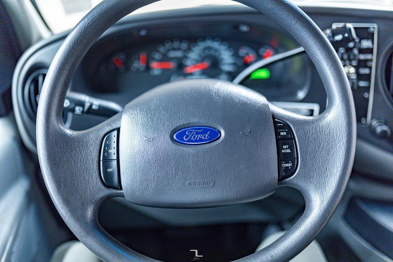 2008 Ford E-450 XLT 24 Passenger Red Deer AB