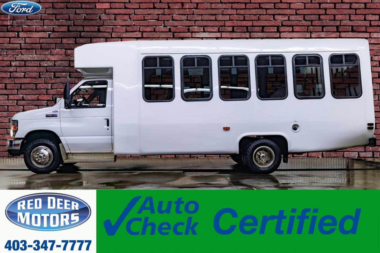 2008 Ford E-450 XLT 24 Passenger