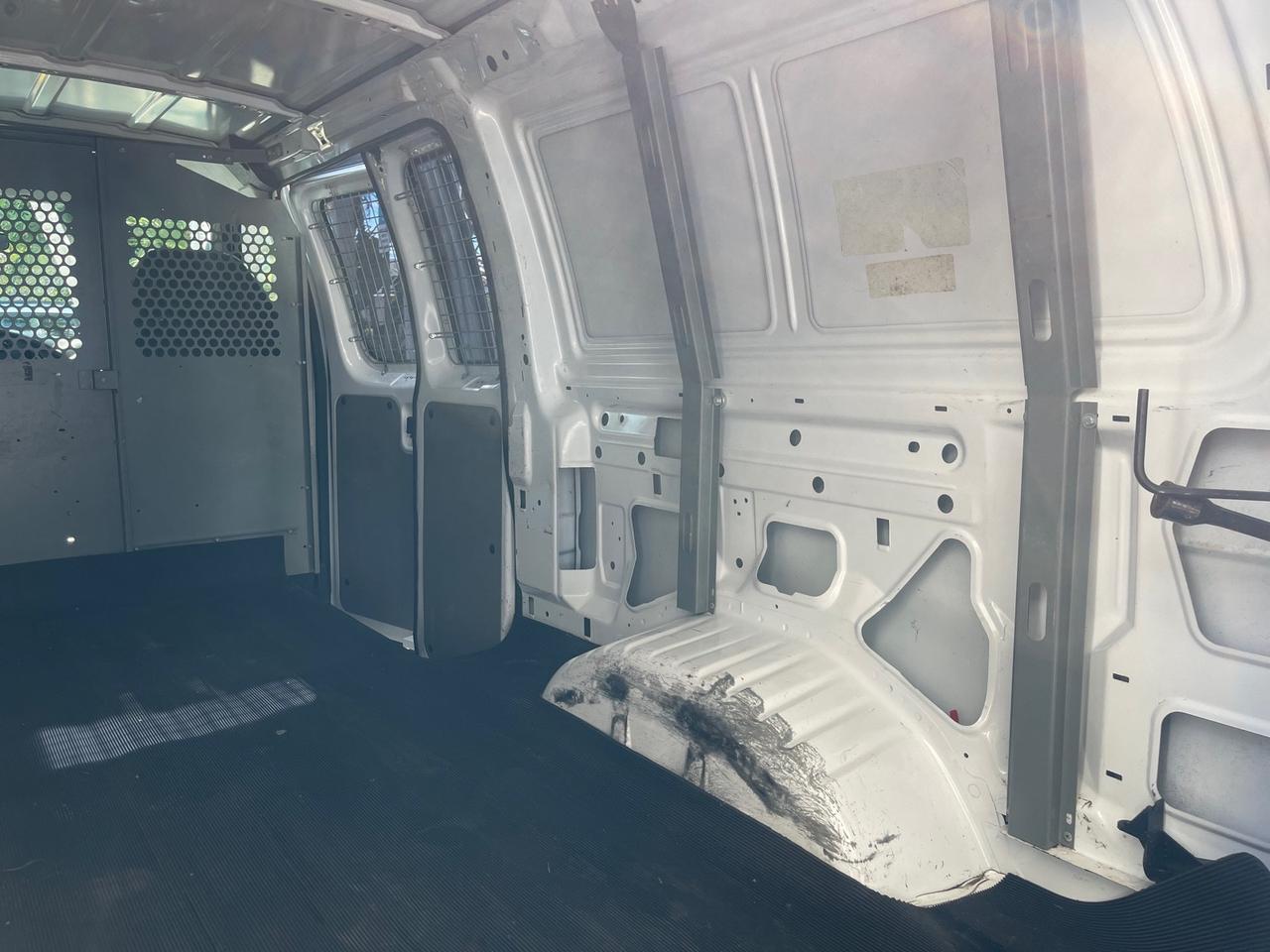 2008 Ford Econoline Cargo Van CARGO VAN E250 LOW MILES 58,008 Pompano Beach FL