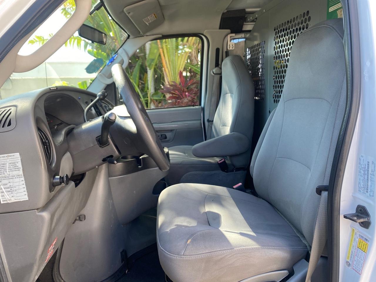 2008 Ford Econoline Cargo Van CARGO VAN E250 LOW MILES 58,008 Pompano Beach FL