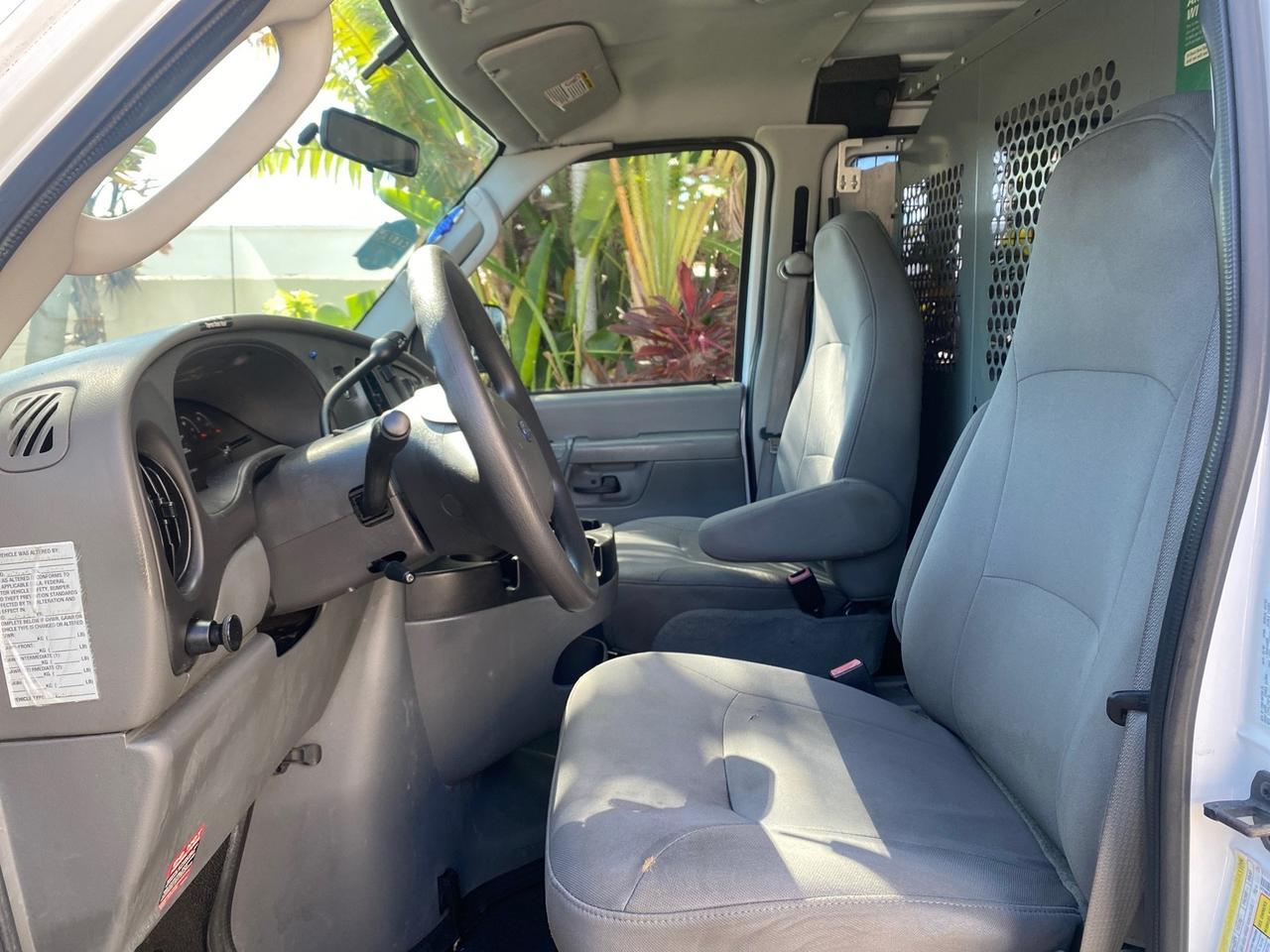 2008 Ford Econoline Cargo Van CARGO VAN E250 LOW MILES 58,008 Pompano Beach FL