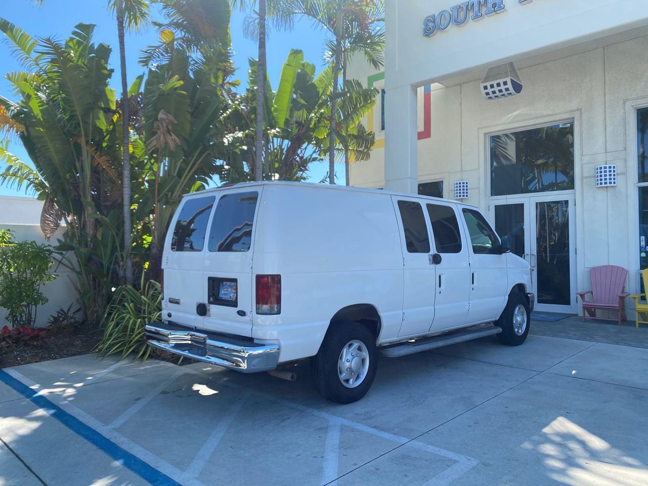 2008 Ford Econoline Cargo Van CARGO VAN E250 LOW MILES 58,008 Pompano Beach FL