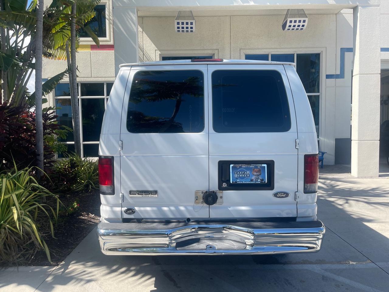 2008 Ford Econoline Cargo Van CARGO VAN E250 LOW MILES 58,008 Pompano Beach FL