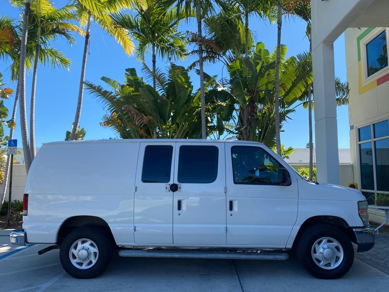 2008 Ford Econoline Cargo Van CARGO VAN E250 LOW MILES 58,008 Pompano Beach FL