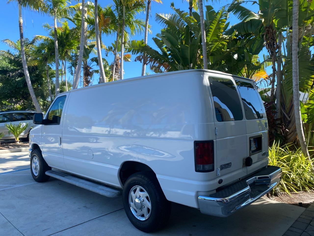 2008 Ford Econoline Cargo Van CARGO VAN E250 LOW MILES 58,008 Pompano Beach FL