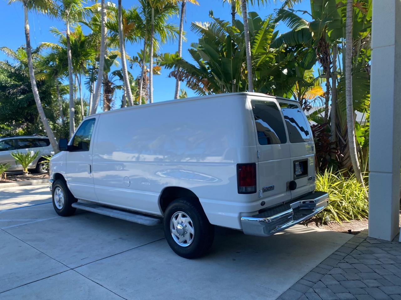 2008 Ford Econoline Cargo Van CARGO VAN E250 LOW MILES 58,008 Pompano Beach FL