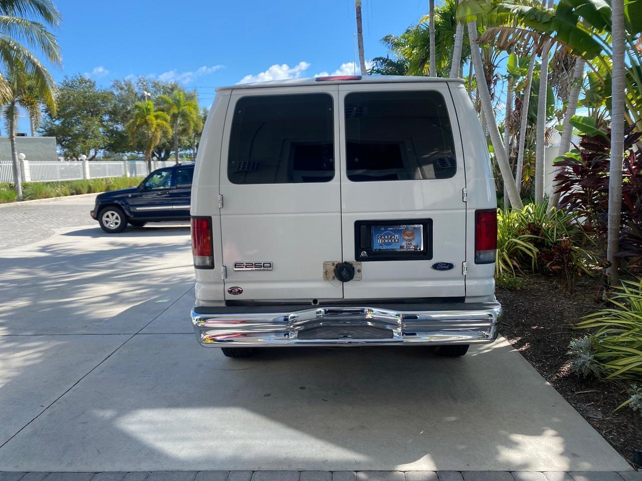 2008 Ford Econoline Cargo Van CARGO VAN E250 LOW MILES 58,008 Pompano Beach FL