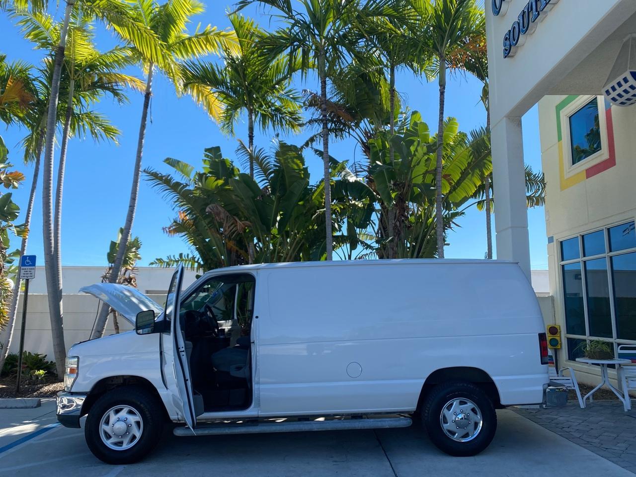 2008 Ford Econoline Cargo Van CARGO VAN E250 LOW MILES 58,008 Pompano Beach FL