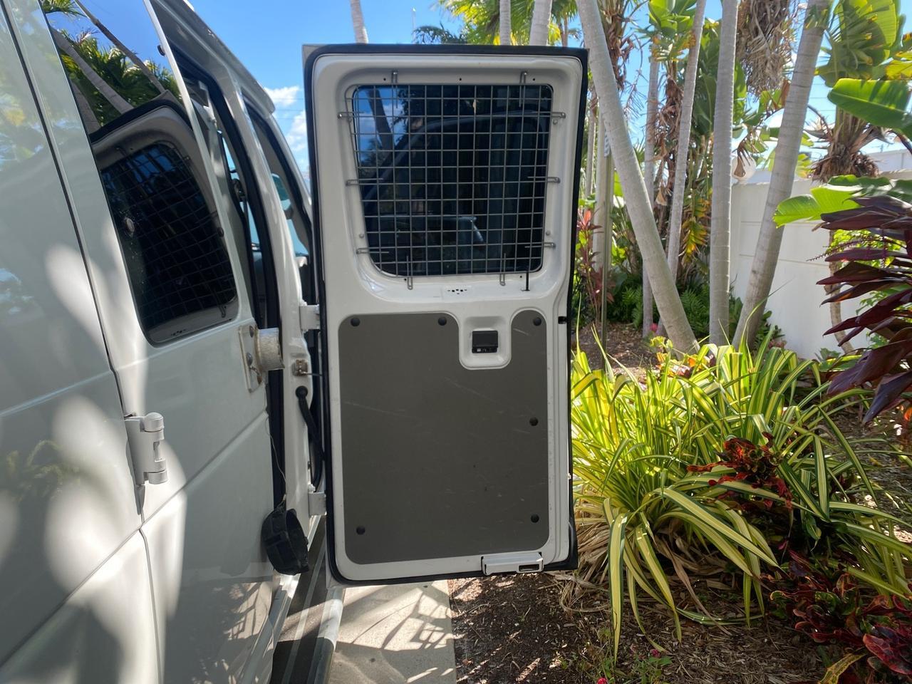 2008 Ford Econoline Cargo Van CARGO VAN E250 LOW MILES 58,008 Pompano Beach FL