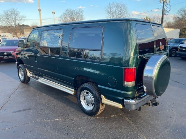 2008 Ford Econoline E-150 Recreational Van 138.0 INCH WB