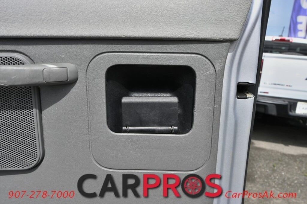 2008 Ford Econoline Wagon XL - 5.4L V8 - Seats 12 - Power Windows and locks - Fixed Running Boards - Rear Parking Sensors - Cruise Control - Keyless Entry - Privacy Glass Anchorage AK