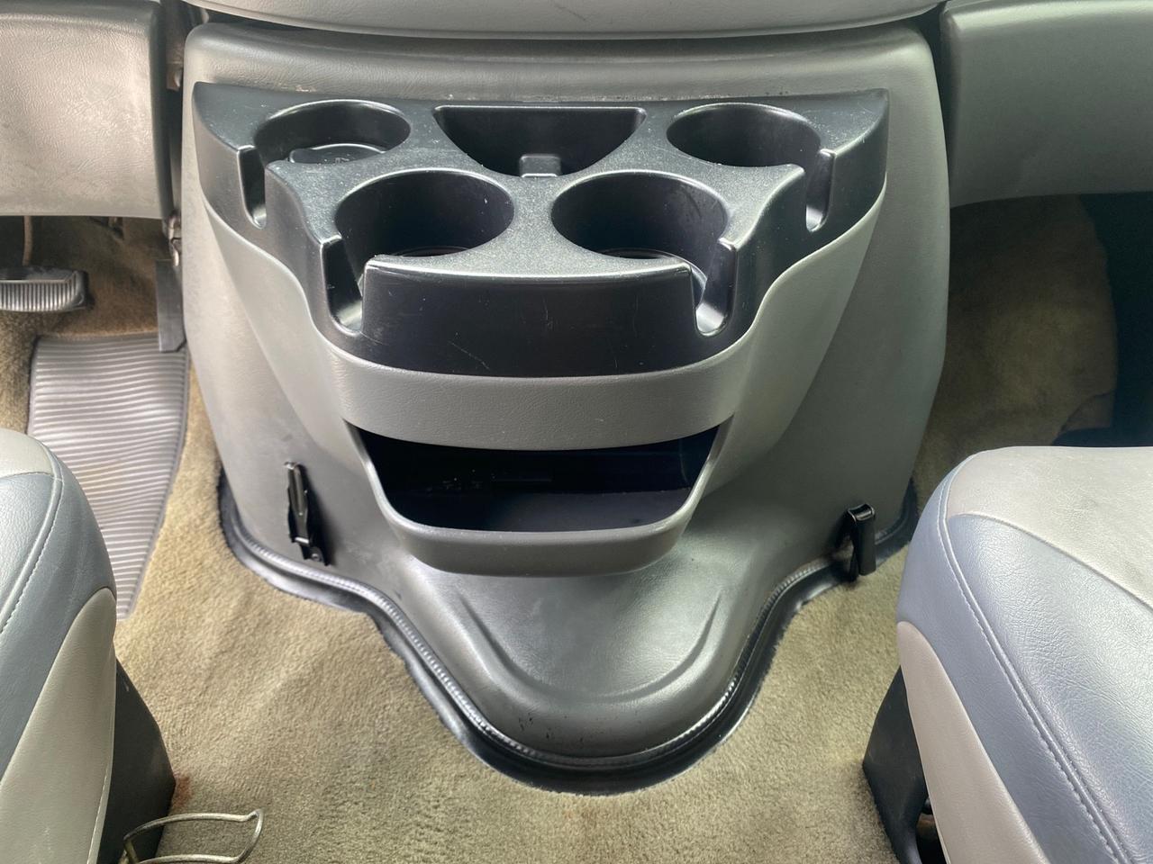 2008 Ford Econoline Wagon XLT 15 PASSENGERS E350 CLEAN Pompano Beach FL