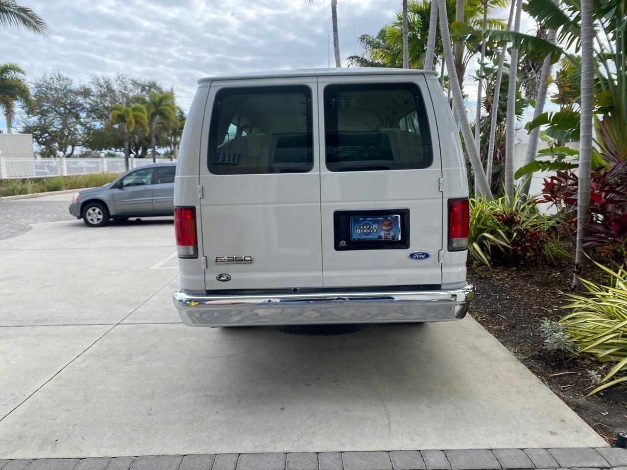 2008 Ford Econoline Wagon XLT 15 PASSENGERS E350 CLEAN Pompano Beach FL
