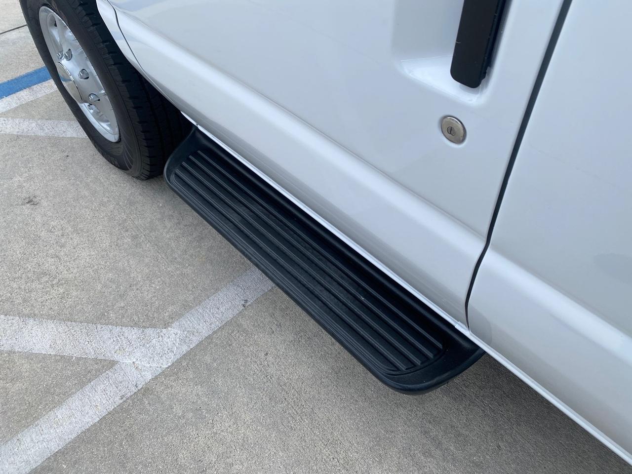 2008 Ford Econoline Wagon XLT 15 PASSENGERS E350 CLEAN Pompano Beach FL