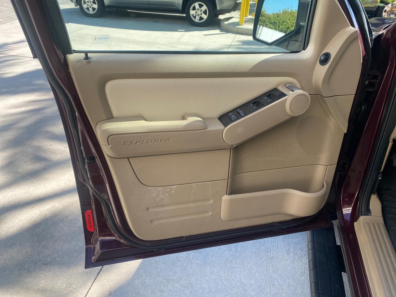 2008 Ford Explorer Sport Trac Limited LOW MILES 49,936 Pompano Beach FL