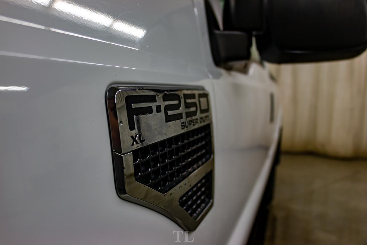 2008 Ford F-250 4x4 Reg Cab XL Longbox Red Deer AB