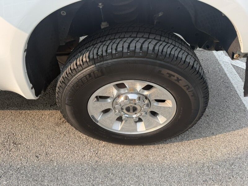 2008 Ford F-250 XLT photo 47