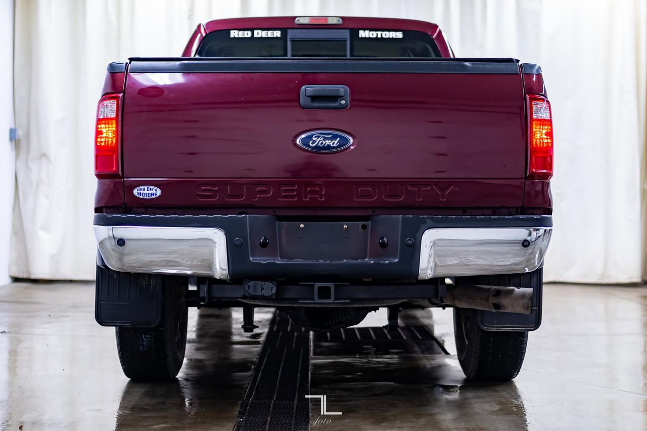 2008 Ford F-350 4x4 Crew Cab Lariat Diesel Leather Roof Red Deer AB