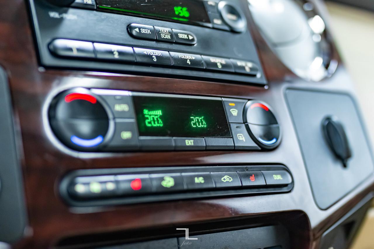 2008 Ford F-350 4x4 Crew Cab Lariat Diesel Leather Roof Red Deer AB