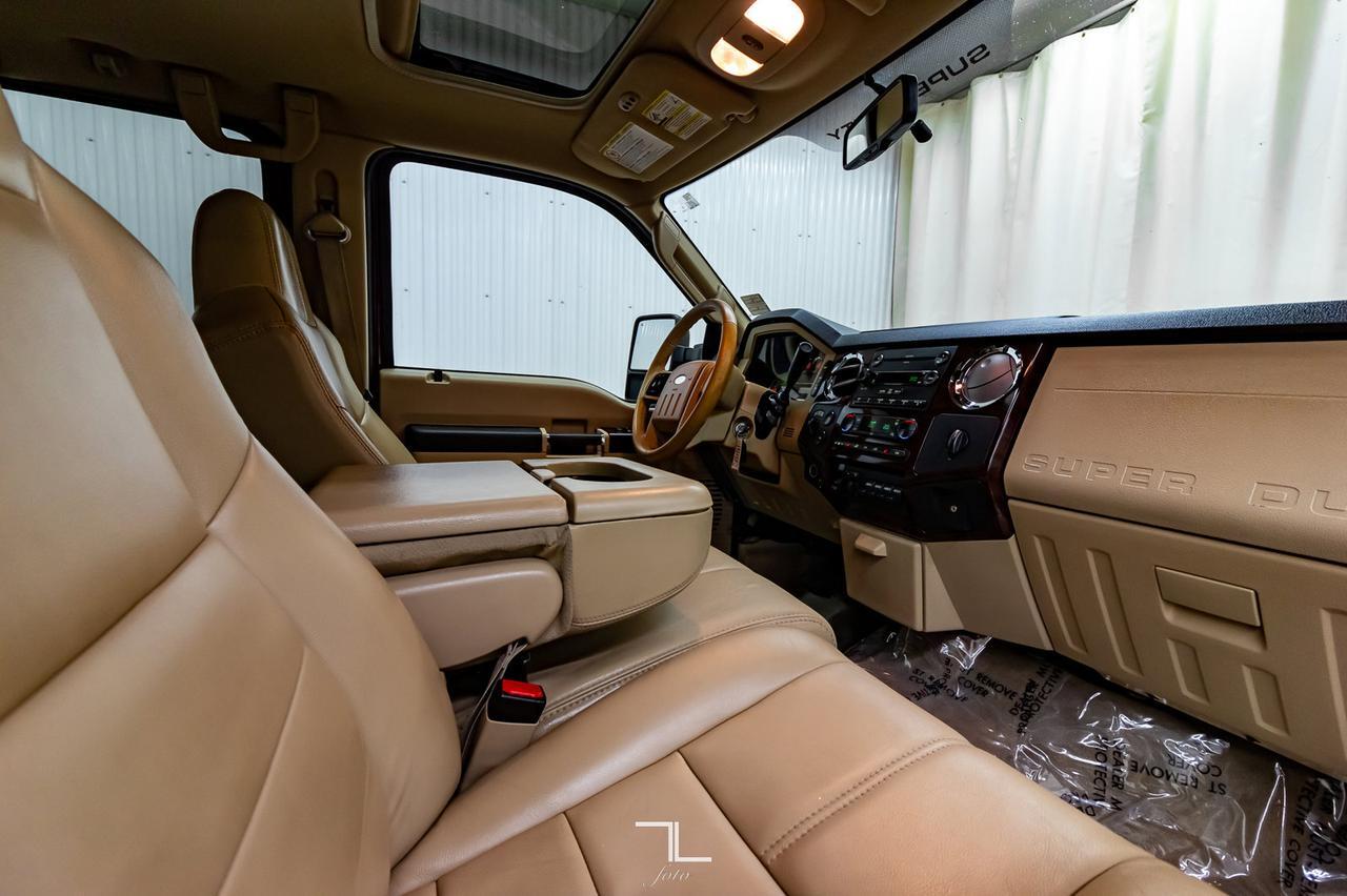 2008 Ford F-350 4x4 Crew Cab Lariat Diesel Leather Roof Red Deer AB