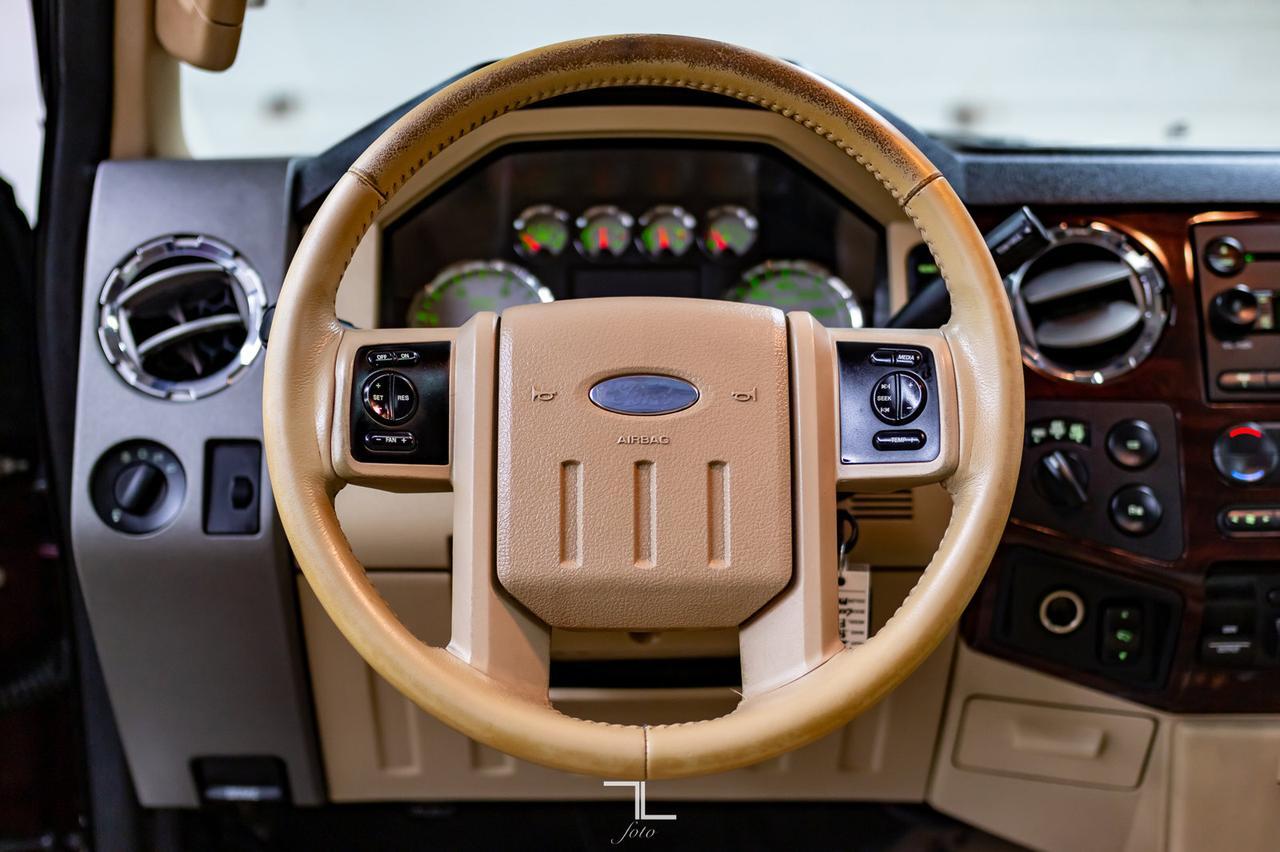 2008 Ford F-350 4x4 Crew Cab Lariat Diesel Leather Roof Red Deer AB