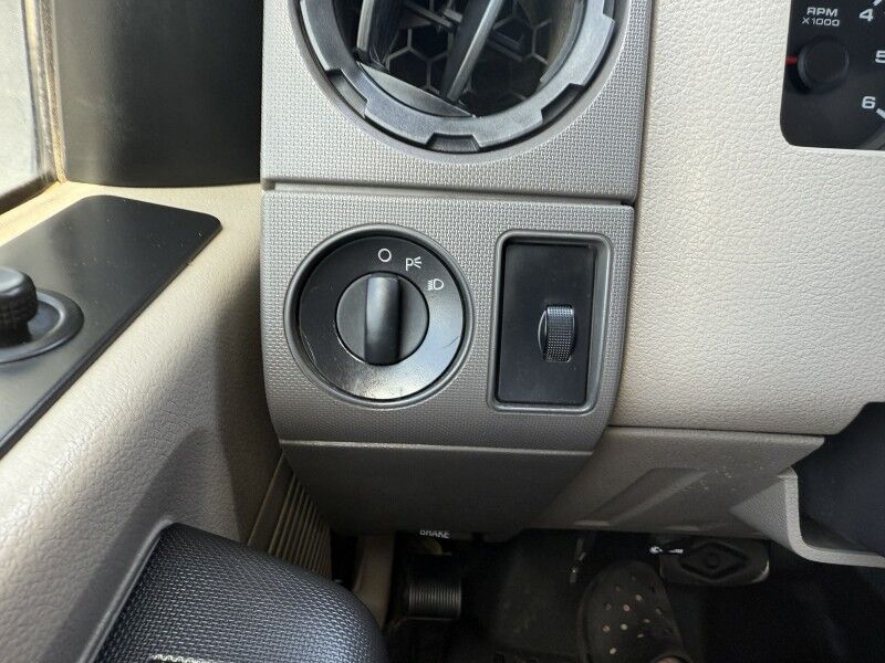 2008 Ford F-350 DRW V10 Utility XL Collinsville OK