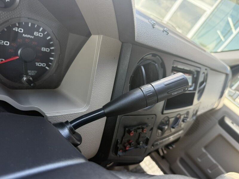2008 Ford F-350 DRW V10 Utility XL Collinsville OK