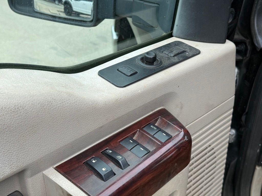 2008 Ford F-350SD Lariat Crestwood KY