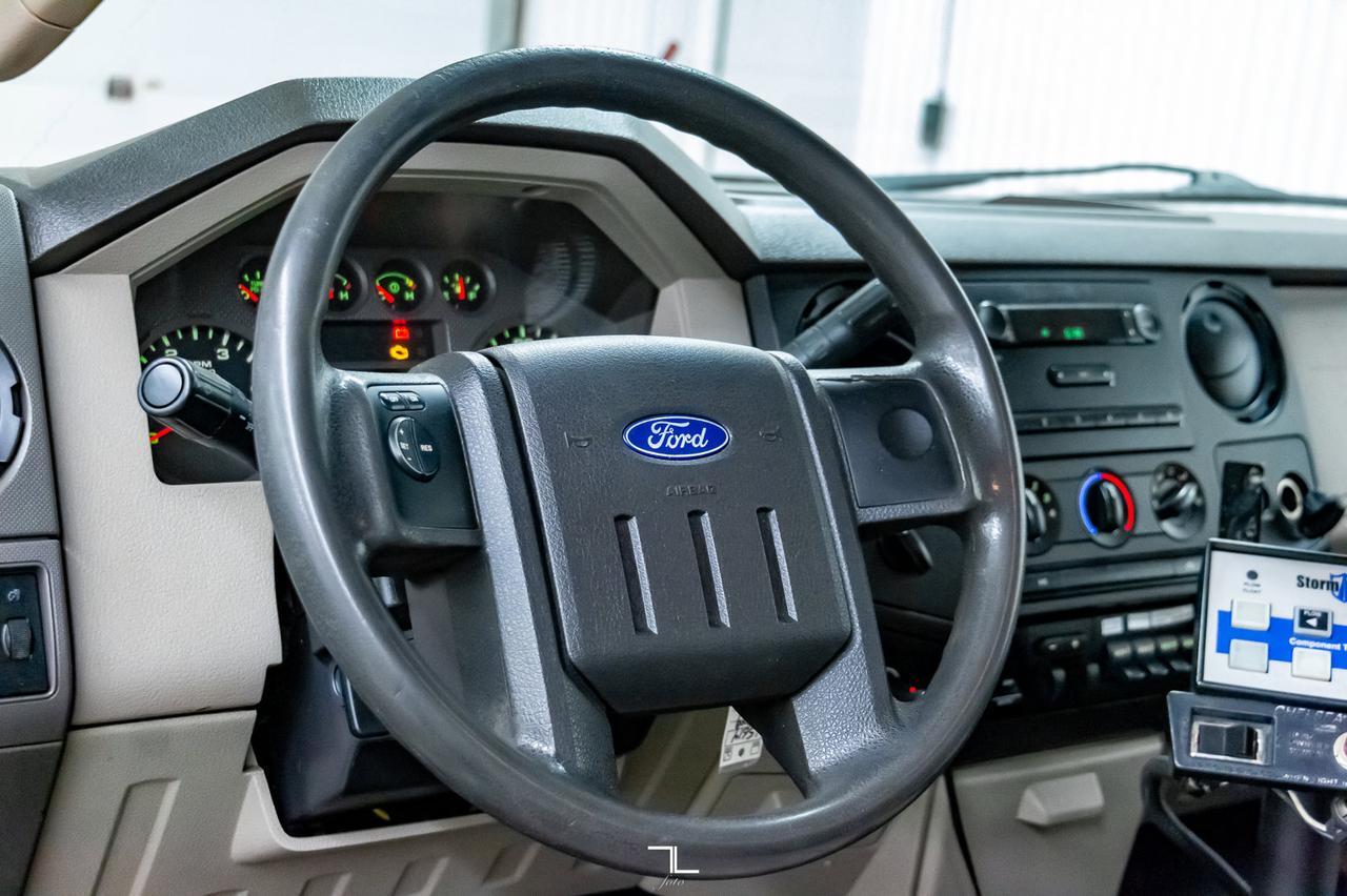 2008 Ford F-450 4x4 Reg Cab XL Snow Plow Dump Box Diesel Red Deer AB