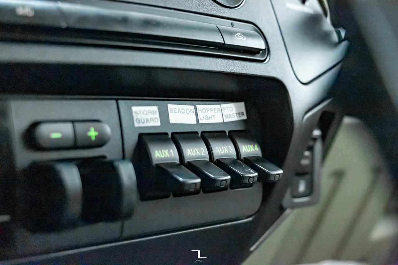 2008 Ford F-450 4x4 Reg Cab XL Snow Plow Dump Box Diesel Red Deer AB