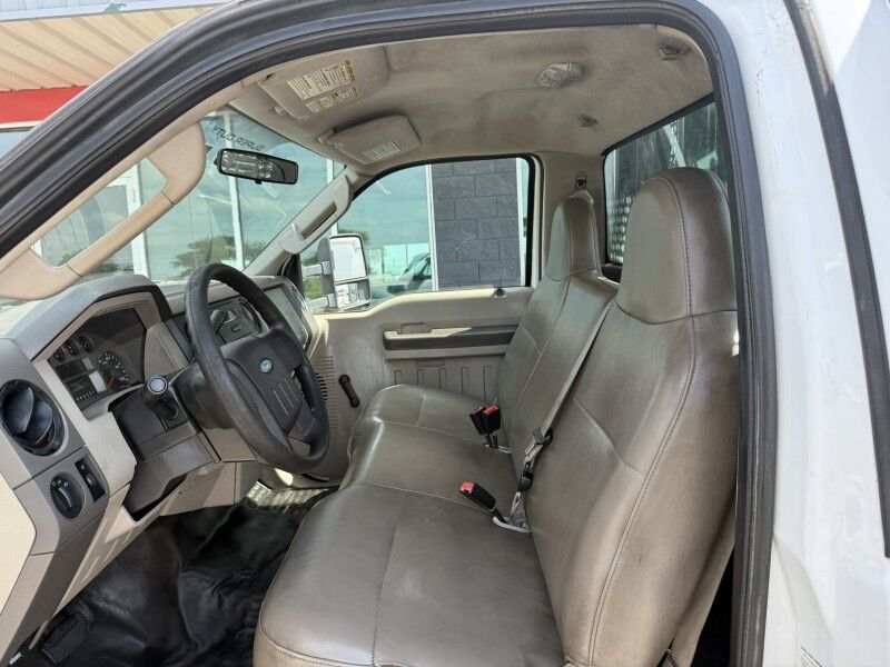 2008 Ford F-450 Diesel Stake Flatbed w/ Lift 63k mi's XL Collinsville OK