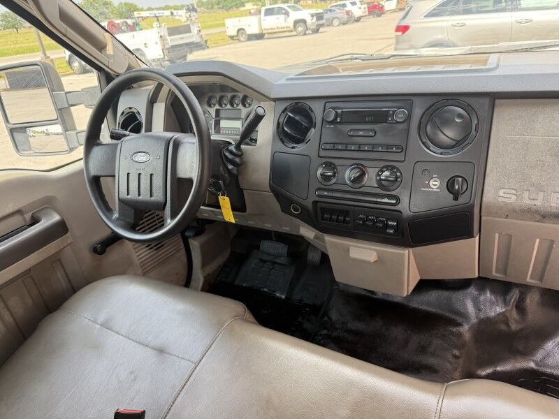 2008 Ford F-450 Diesel Stake Flatbed w/ Lift 63k mi's XL Collinsville OK