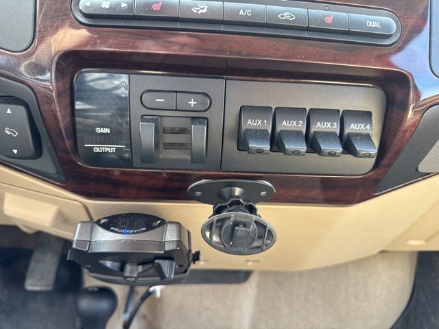 2008 Ford F-450SD Lariat Random Lake WI