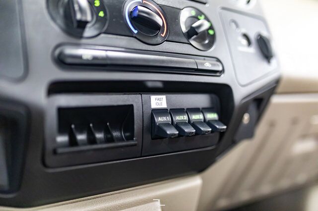 2008 Ford F-550 4x2 Reg Cab Service Body Dually  Diesel Red Deer AB