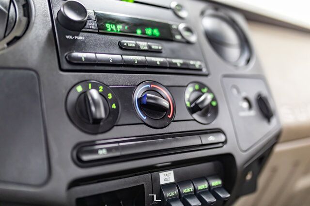 2008 Ford F-550 4x2 Reg Cab Service Body Dually  Diesel Red Deer AB