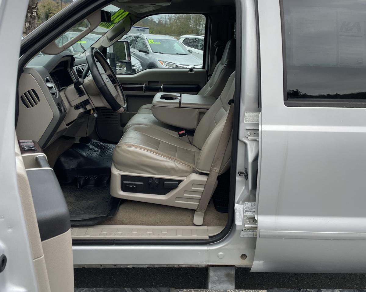 2008 Ford F350 Super Duty Crew Cab Lariat Pickup 4D 6 3/4 ft Port Orchard WA