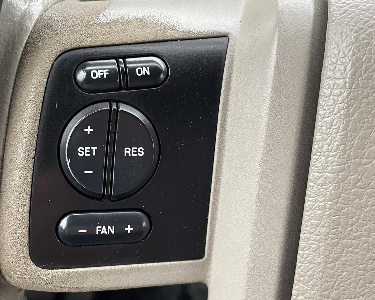 2008 Ford F350 Super Duty Crew Cab Lariat Pickup 4D 6 3/4 ft Port Orchard WA