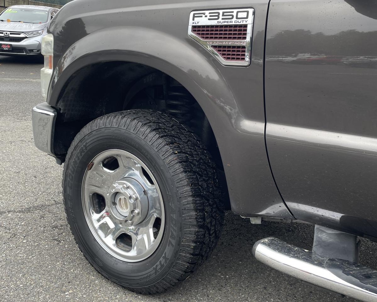 2008 Ford F350 Super Duty Super Cab XLT Pickup 4D 6 3/4 ft