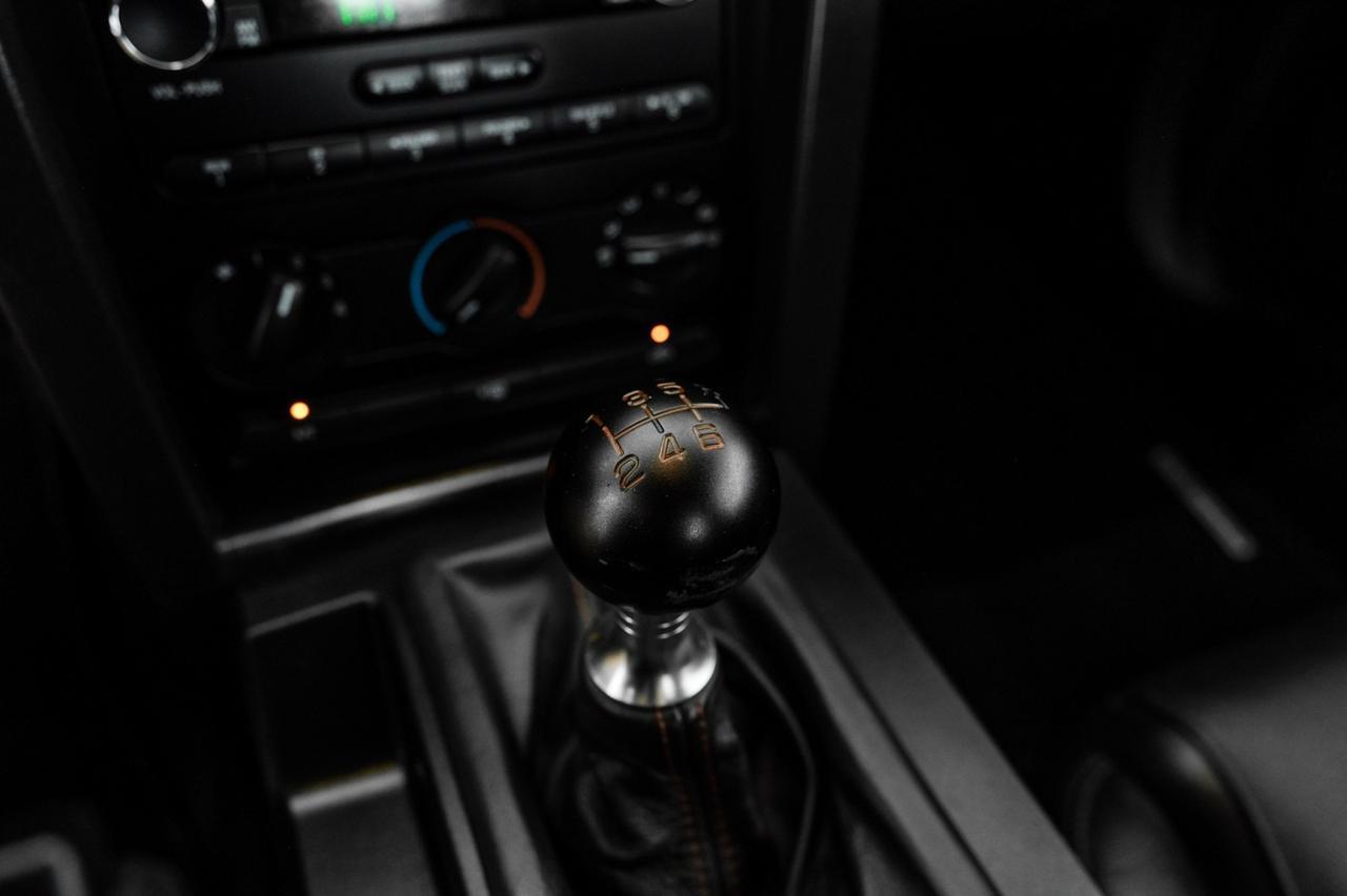 2008 Ford Mustang GT Deluxe photo 12