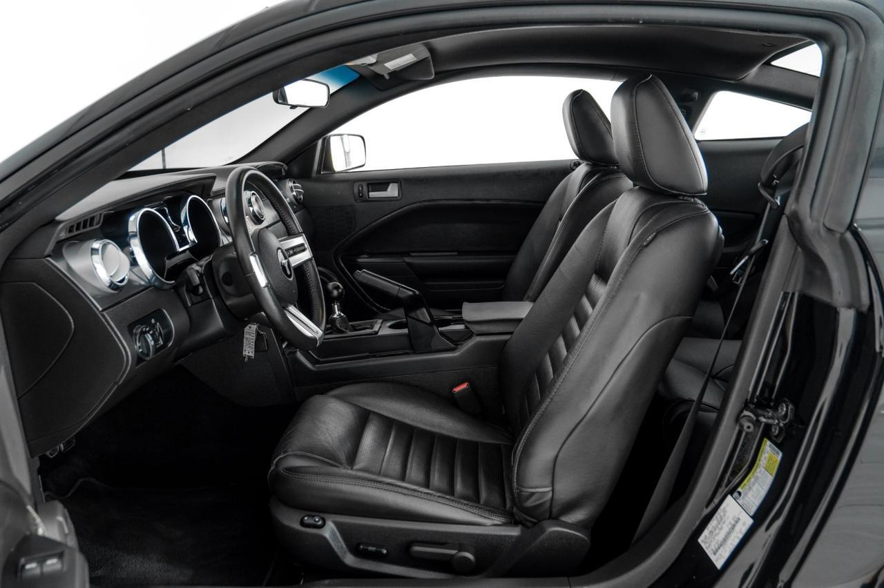 2008 Ford Mustang GT Deluxe photo 16