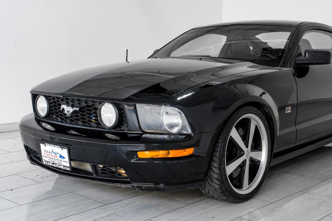 2008 Ford Mustang GT Deluxe photo 37