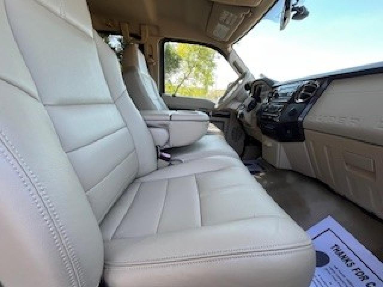 2008 Ford F-250 Lariat photo 3