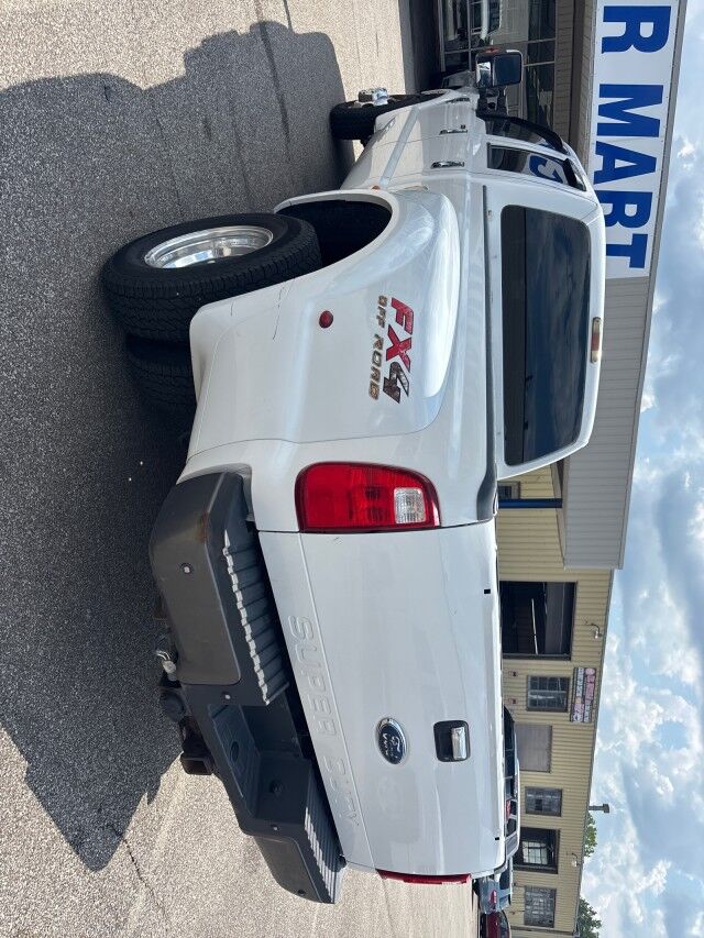 2008 Ford Super Duty F-350 DRW FX4 Cleveland OH