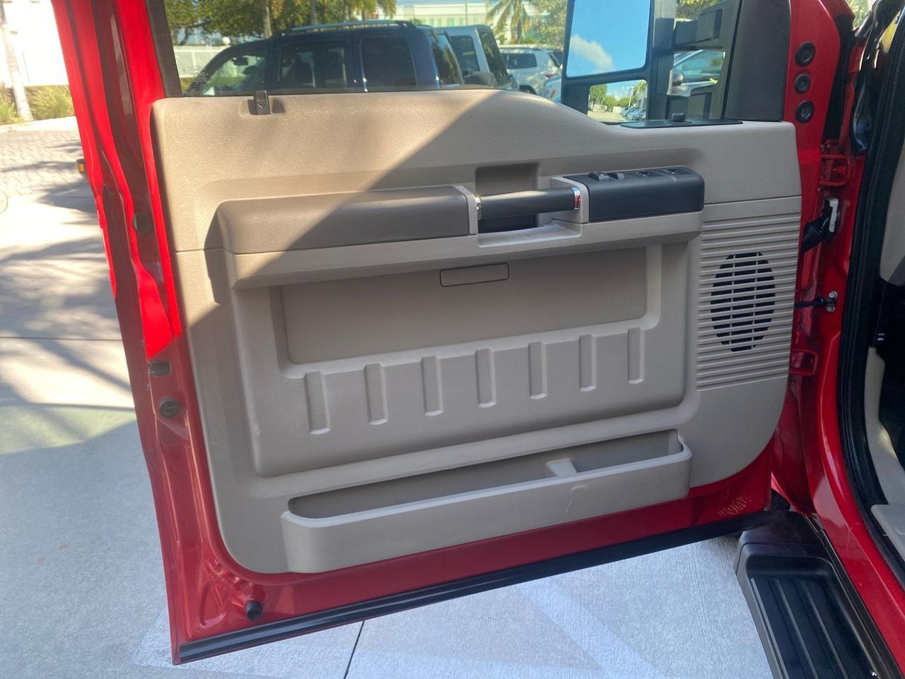 2008 Ford Super Duty F-350 DRW XL LOW MILES 43,076 4WD Pompano Beach FL